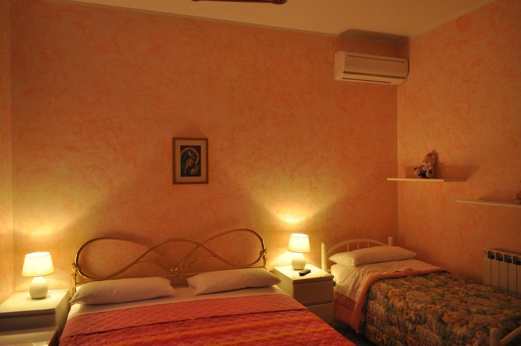 B&B Villa Dagala Santa Venerina Rom bilde